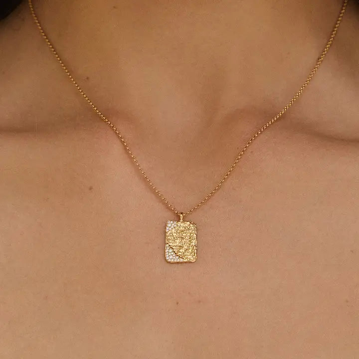 Kálama Necklace