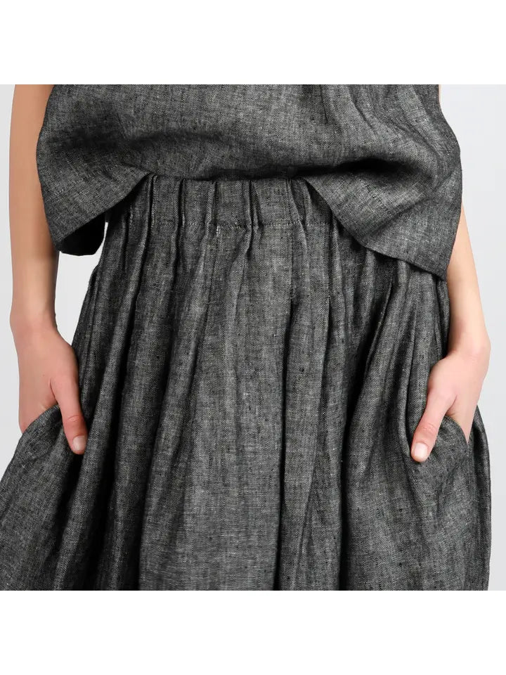 Voluminous Pleated Midi Skirt with Pockets