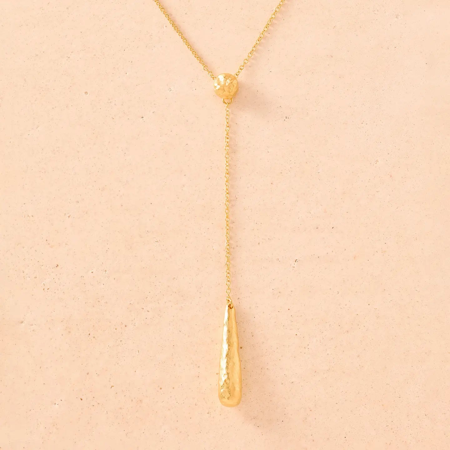 Stilla Necklace