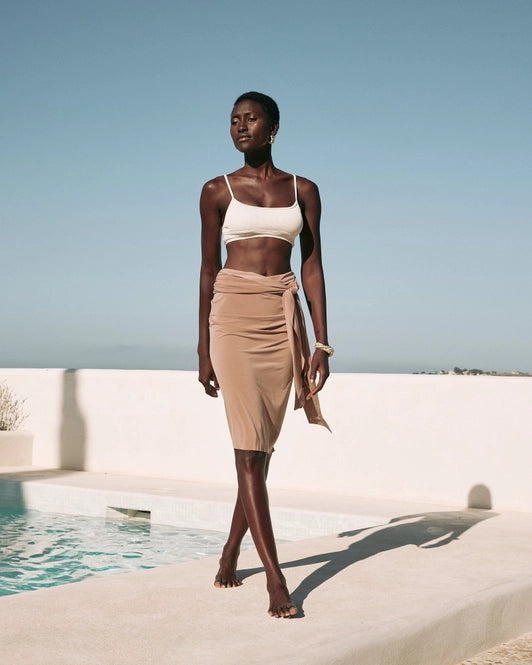Taupe Pareo · Beach