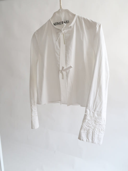 Vintage Fabric Blouse by Mimeraki