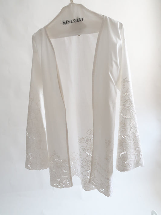 Vintage Fabric Blouse by Mimeraki