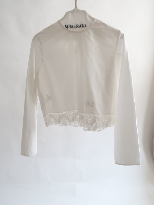 Vintage Fabric Blouse by Mimeraki