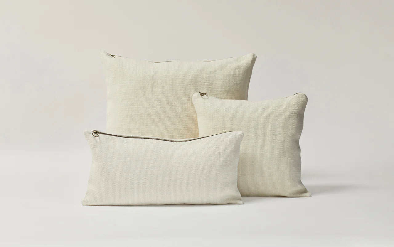 Linen Cushion Amedeo - 30x60 cm