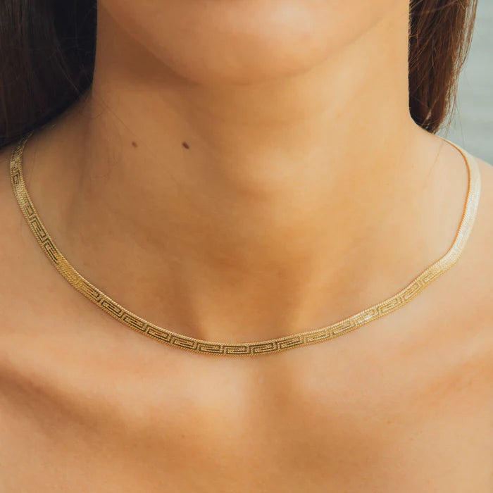 Meada Choker